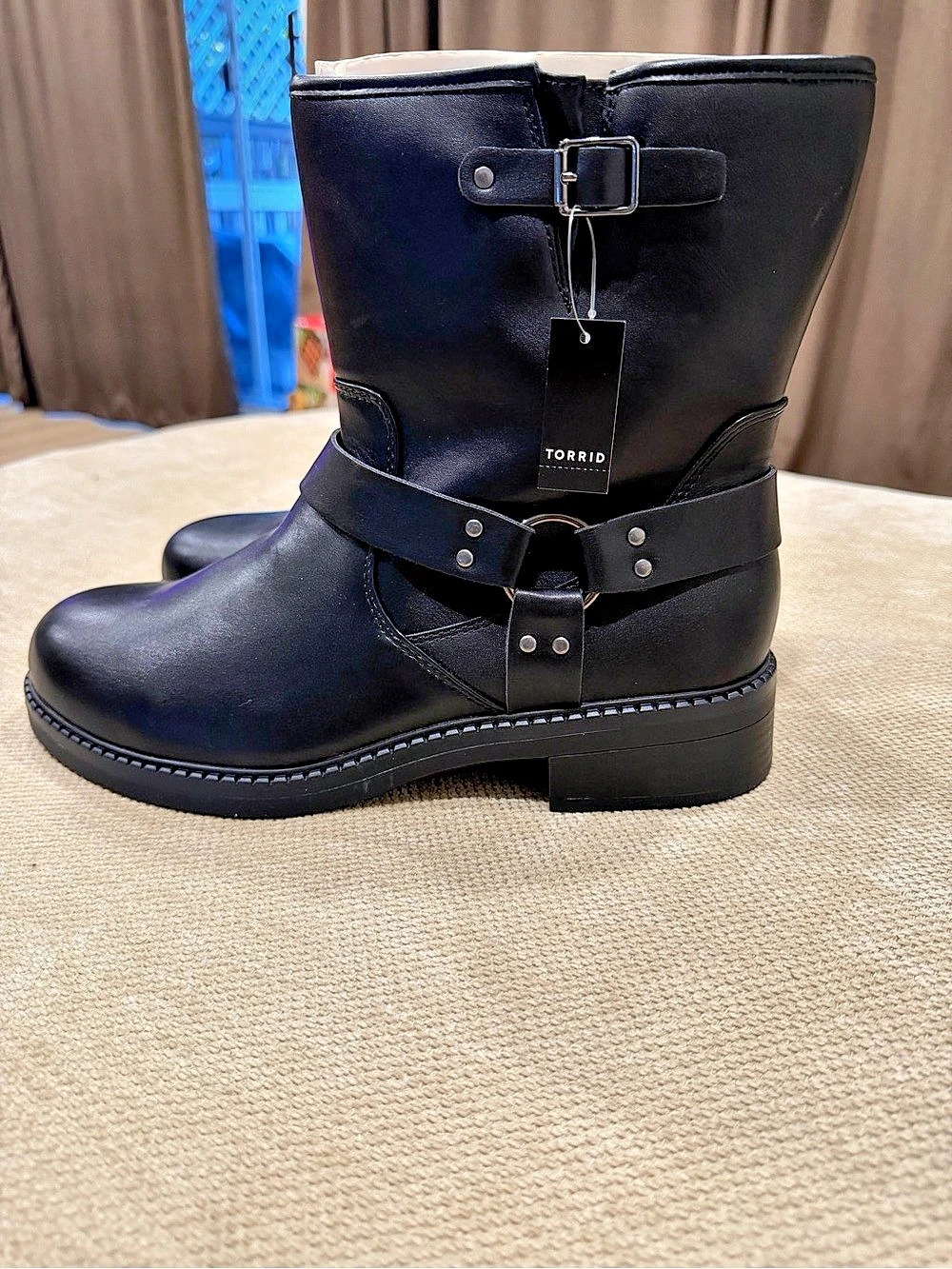 TORRID boots 30